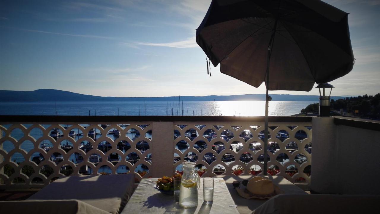 Holiday House Belavista Novi Vinodolski Exterior foto